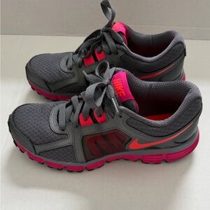 Nike Women's Charcoal and Hot Pink Athletic Shoes
